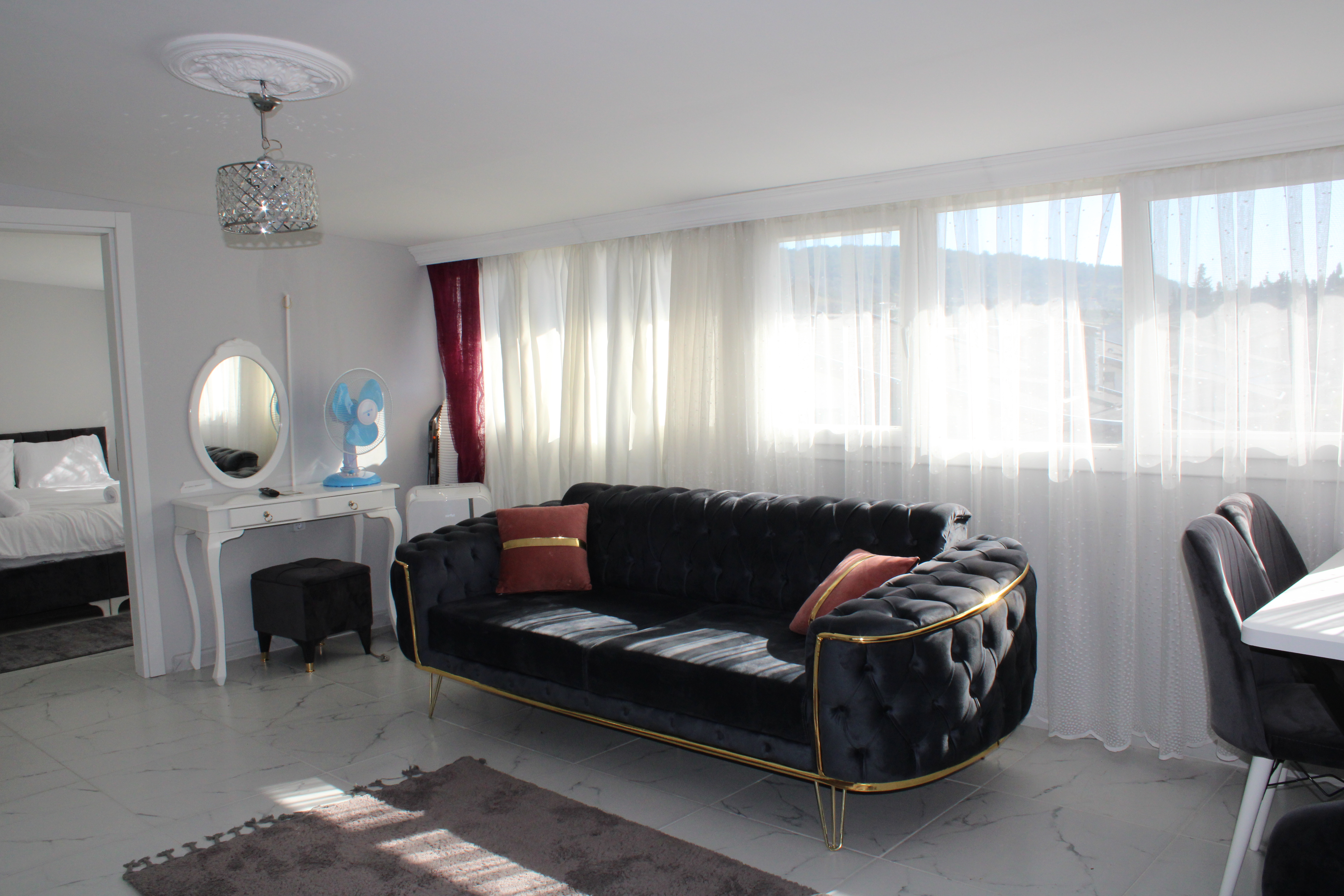 KUŞÇULAR GİRİŞİNDE FULL EŞYALI 2+1 YILLIK KİRALIK DAİRE